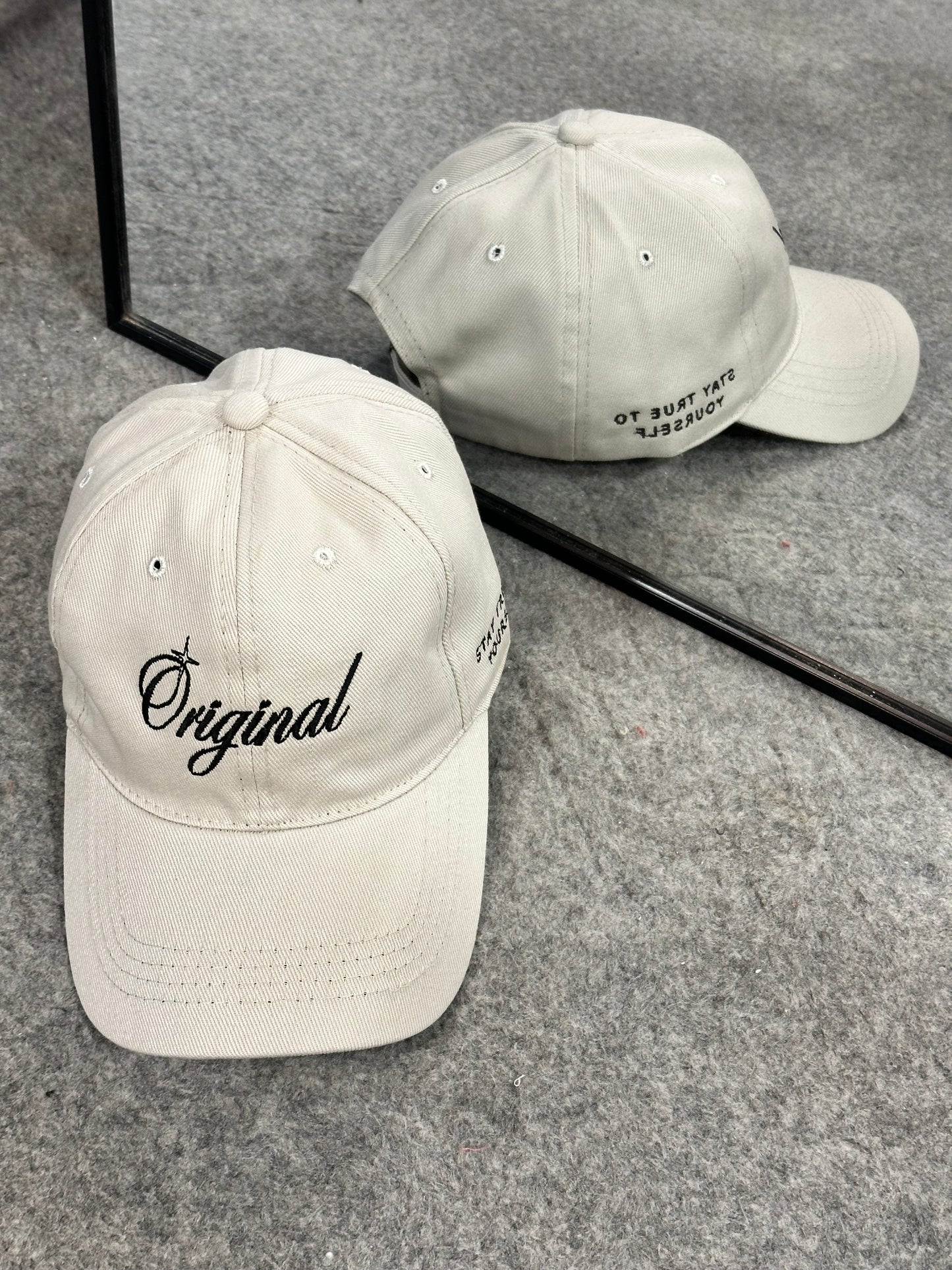Pack of Óriginal Caps