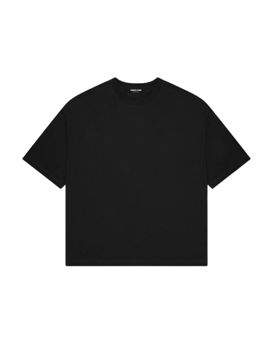 Oversized boxy tee in Black - Pakistan
