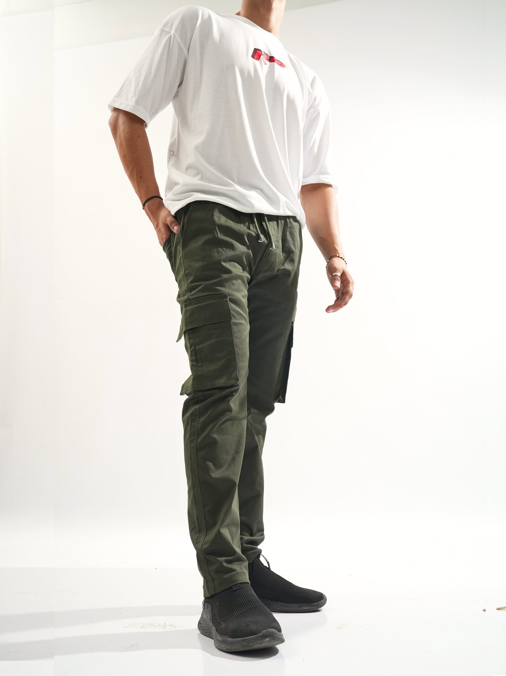 loose fit olive cargo pants in pakistan