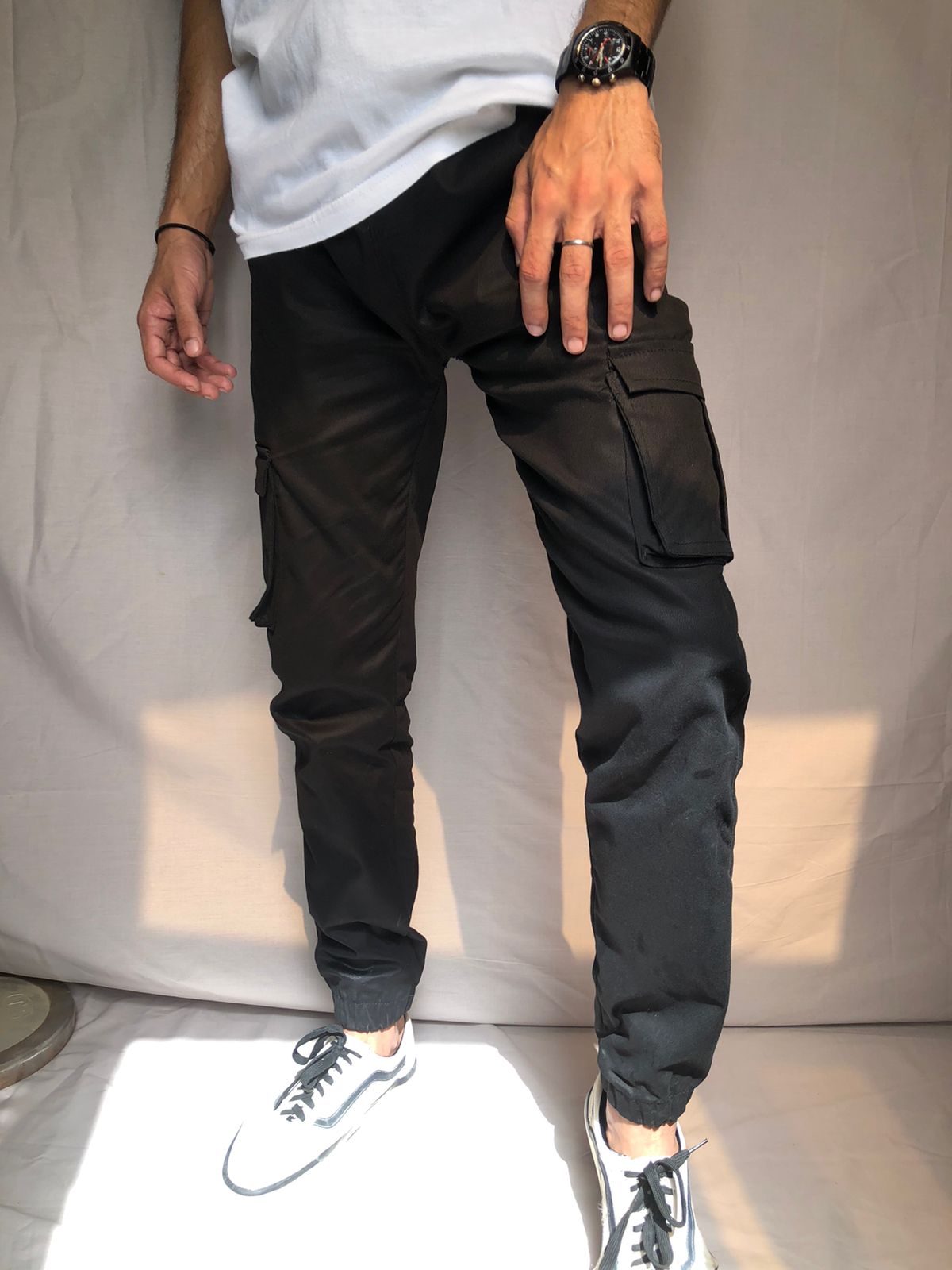 Regular-fit Black Cargo Pants