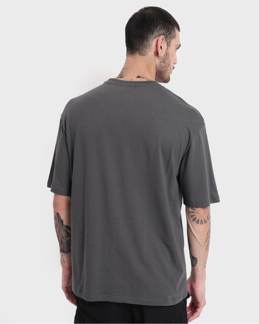 grey oversized tshirt men