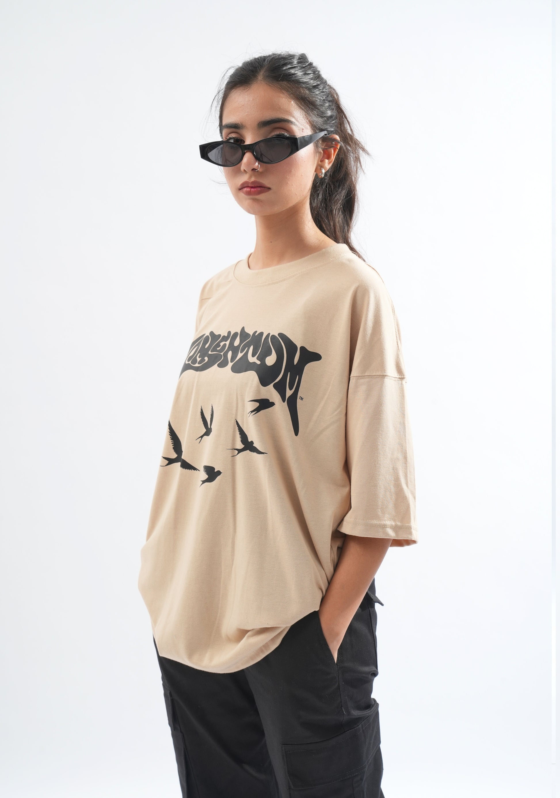 beige oversized t shirt