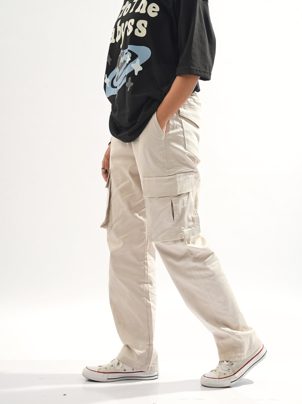 Men's Off White Straight Fit Cargo Trousers