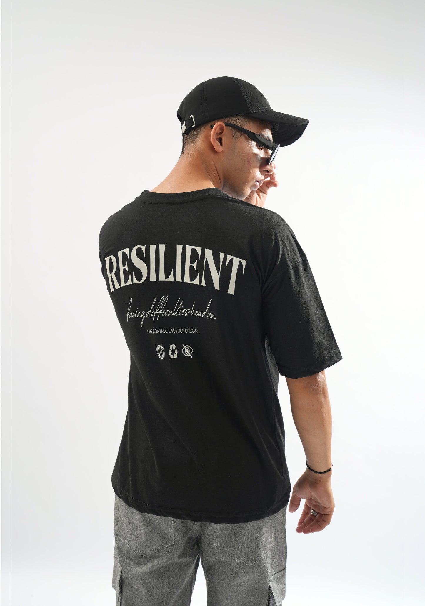 resilient oversized tshirt pakistan